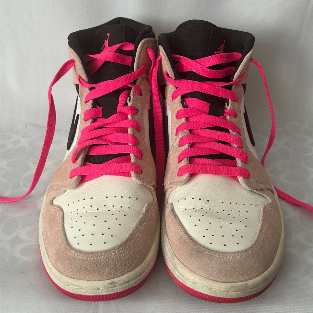 Nike Air Jordan 1 Mid SE Crimson Tint Iconic Sneaker Shoes **Size 8.5** - Picture 3 of 10